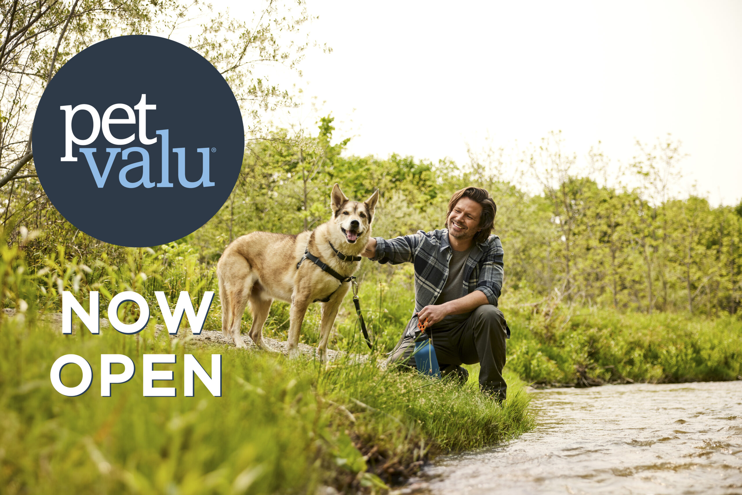 PetValu Now Open at The Gateway at Three Sisters